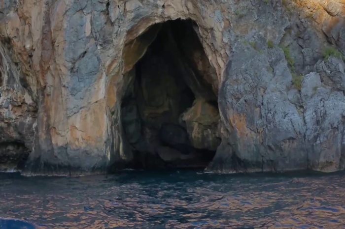 Grotta Cala Fortuna